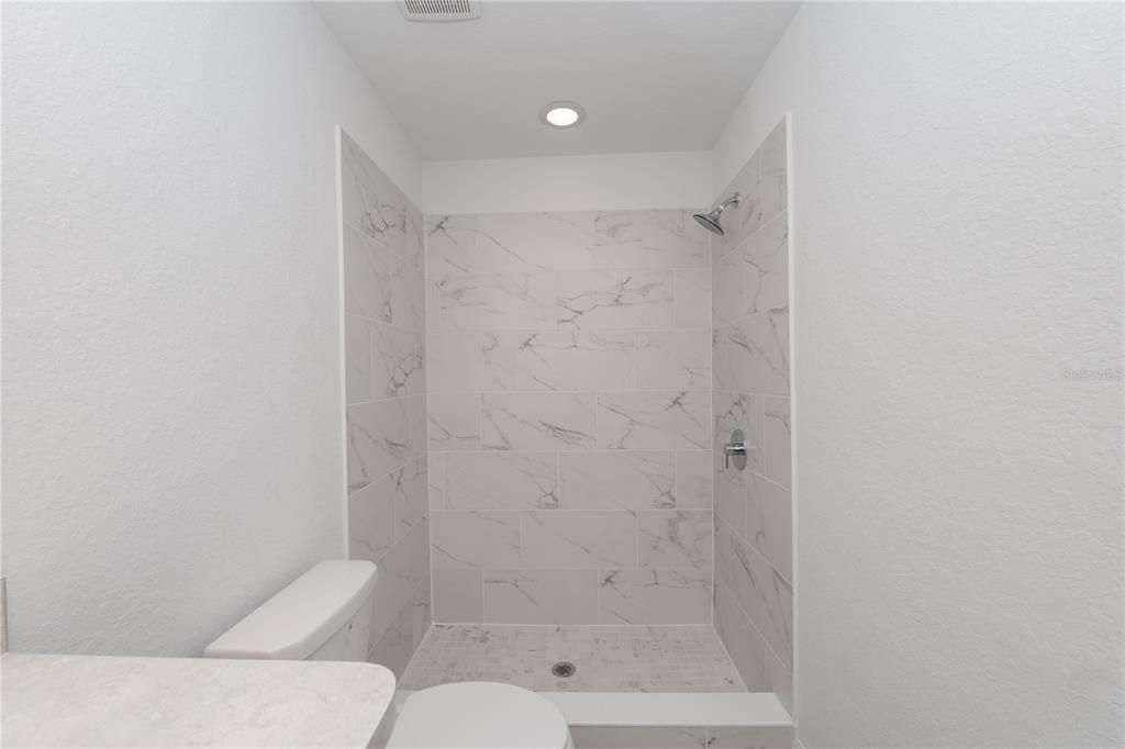 Active With Contract: $277,020 (3 beds, 2 baths, 1266 Square Feet)