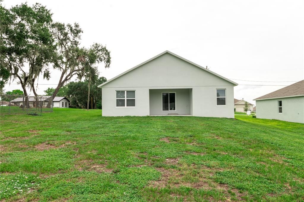 Active With Contract: $277,020 (3 beds, 2 baths, 1266 Square Feet)