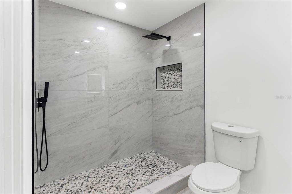 Active With Contract: $545,000 (3 beds, 2 baths, 2016 Square Feet)