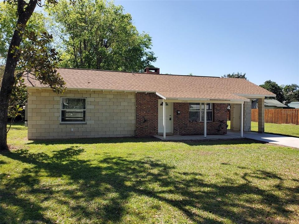 Recently Rented: $1,100 (1 beds, 1 baths, 724 Square Feet)