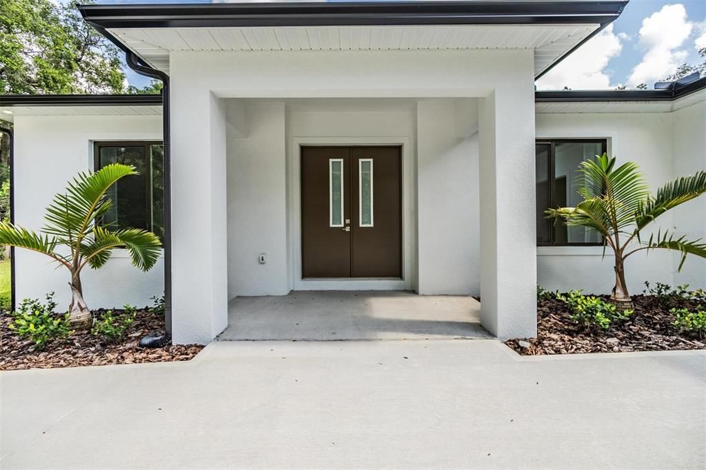 Недавно арендовано: $4,200 (5 спален, 3 ванн, 3307 Квадратных фут)