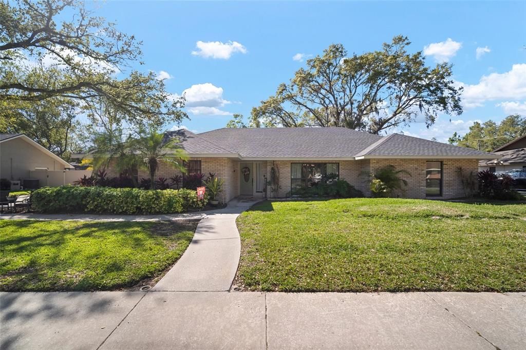 Recently Sold: $525,000 (3 beds, 2 baths, 2270 Square Feet)