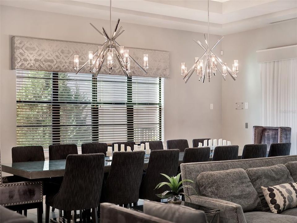 Active With Contract: $1,790,400 (8 beds, 8 baths, 6135 Square Feet)