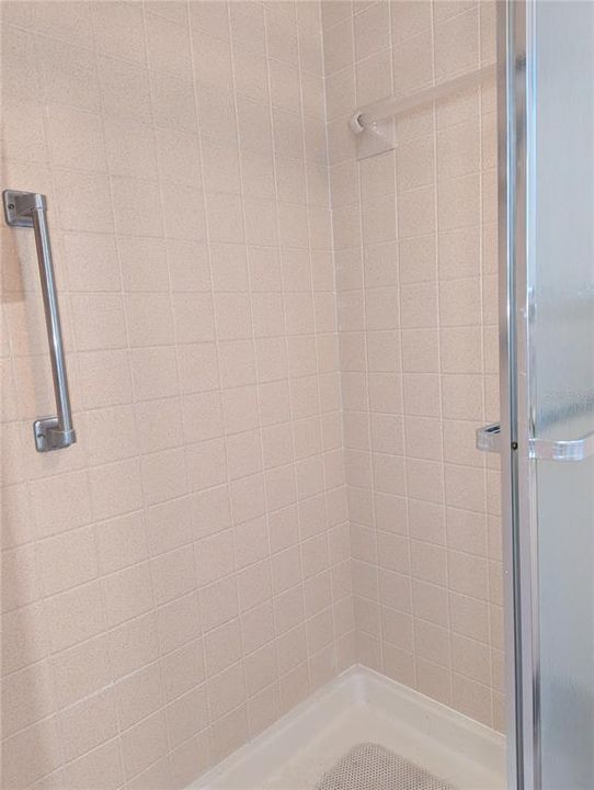 На продажу: $118,000 (2 спален, 2 ванн, 1104 Квадратных фут)