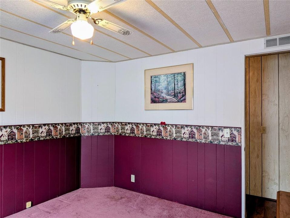 На продажу: $118,000 (2 спален, 2 ванн, 1104 Квадратных фут)