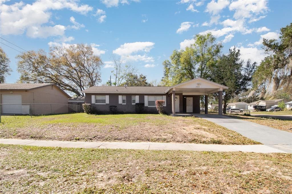 Recently Sold: $233,000 (3 beds, 1 baths, 1170 Square Feet)