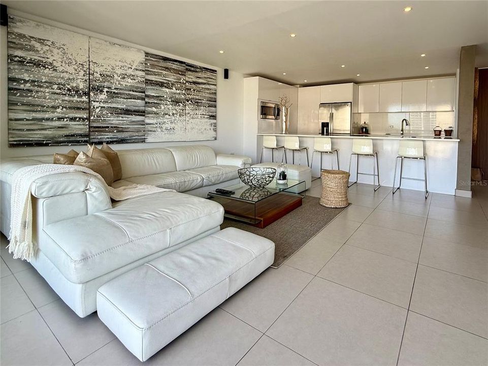 В аренду: $2,650 (2 спален, 2 ванн, 1193 Квадратных фут)