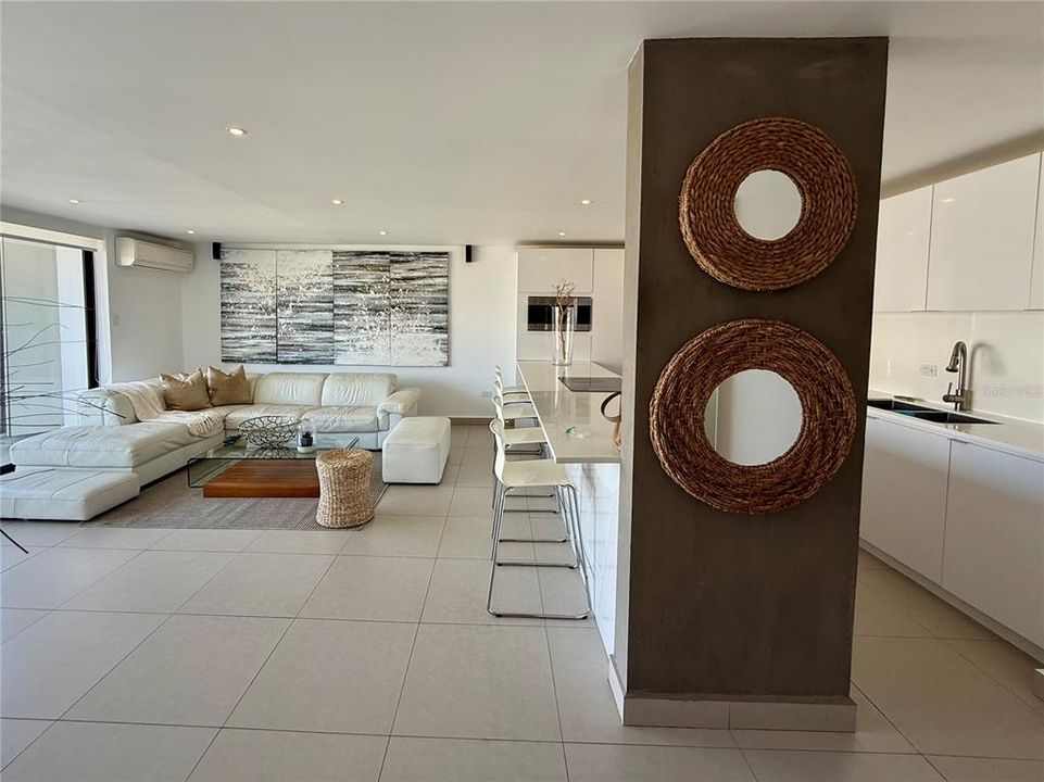 В аренду: $2,650 (2 спален, 2 ванн, 1193 Квадратных фут)