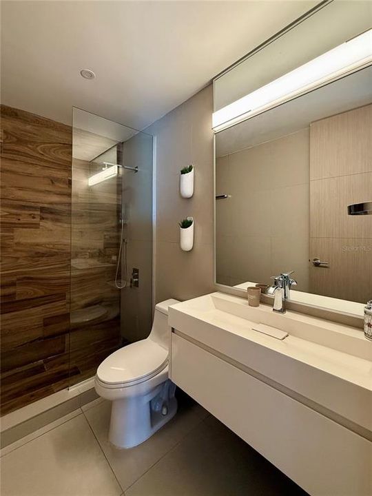 В аренду: $2,650 (2 спален, 2 ванн, 1193 Квадратных фут)