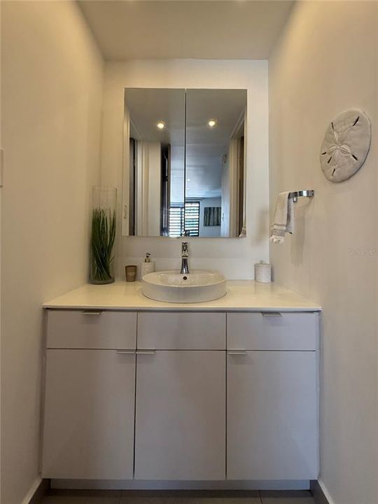 В аренду: $2,650 (2 спален, 2 ванн, 1193 Квадратных фут)