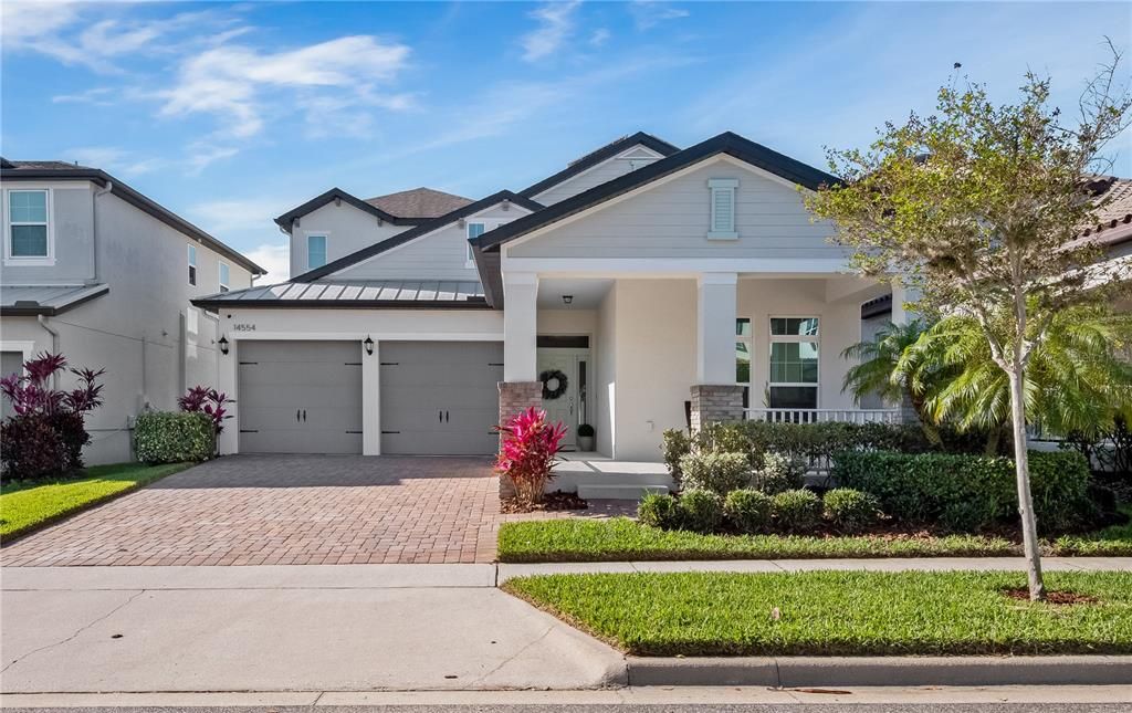 Recently Sold: $730,000 (4 beds, 3 baths, 3035 Square Feet)