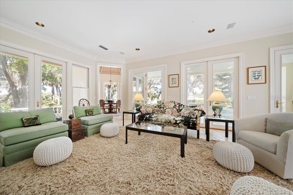 For Sale: $2,700,000 (6 beds, 6 baths, 6246 Square Feet)