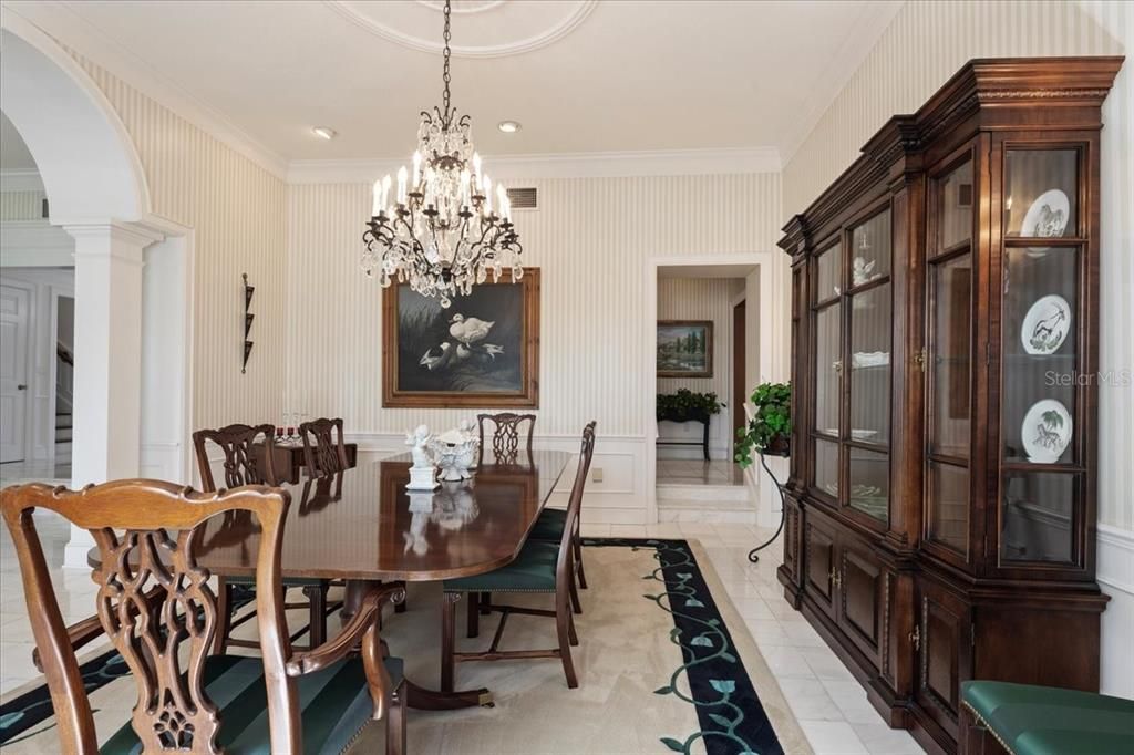 For Sale: $2,700,000 (6 beds, 6 baths, 6246 Square Feet)