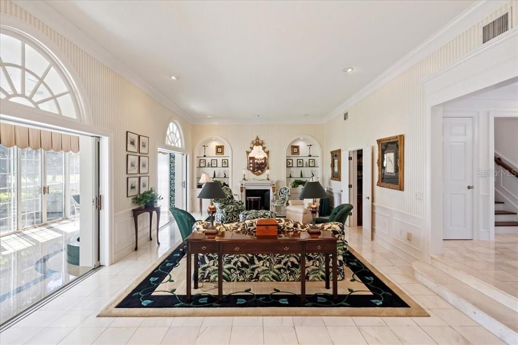 For Sale: $2,700,000 (6 beds, 6 baths, 6246 Square Feet)