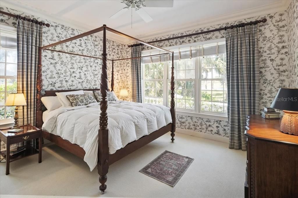 For Sale: $2,700,000 (6 beds, 6 baths, 6246 Square Feet)