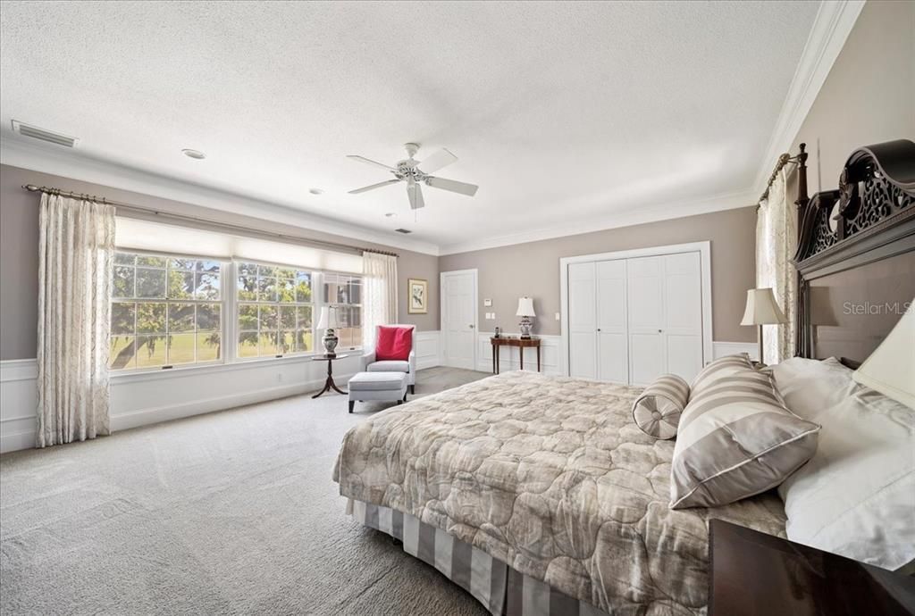 For Sale: $2,700,000 (6 beds, 6 baths, 6246 Square Feet)