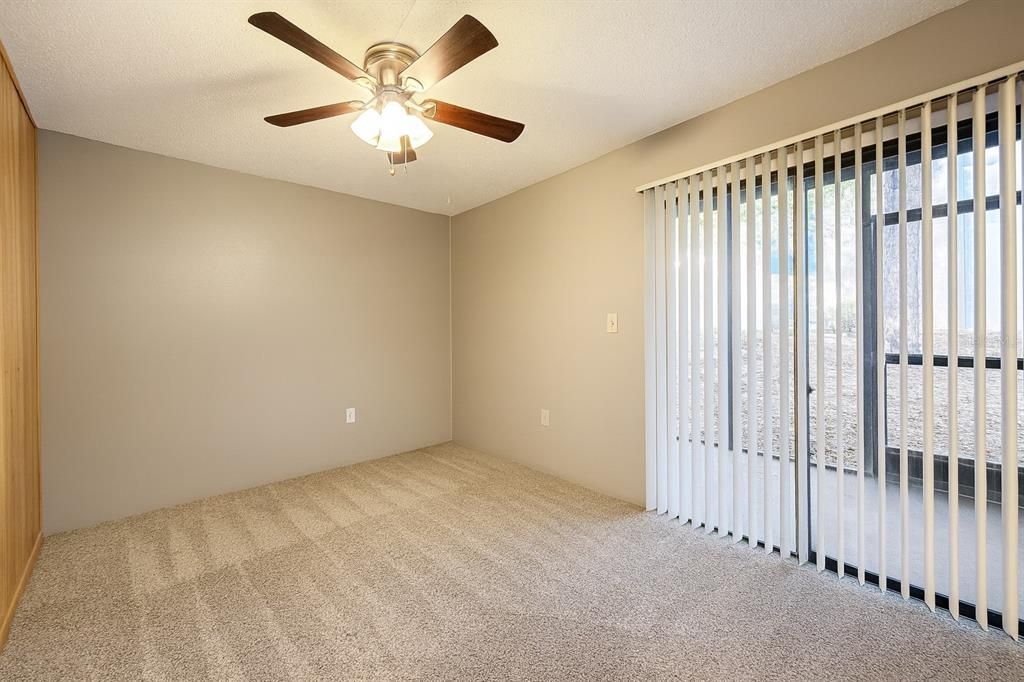 For Sale: $70,000 (2 beds, 1 baths, 876 Square Feet)