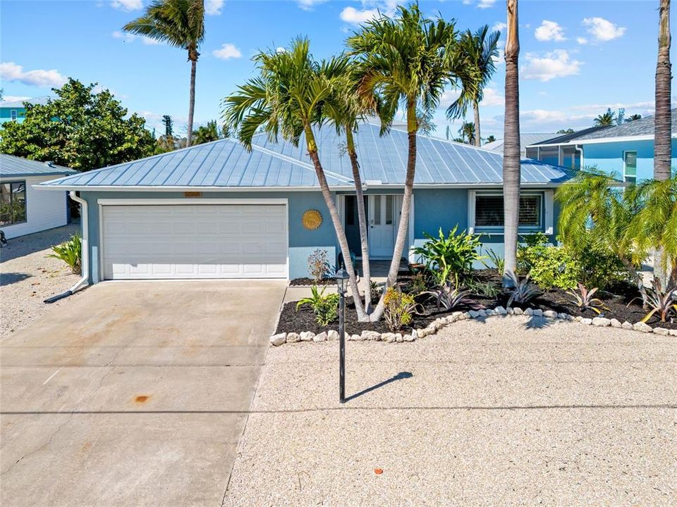 最近售出: $649,000 (2 贝兹, 2 浴室, 1170 平方英尺)