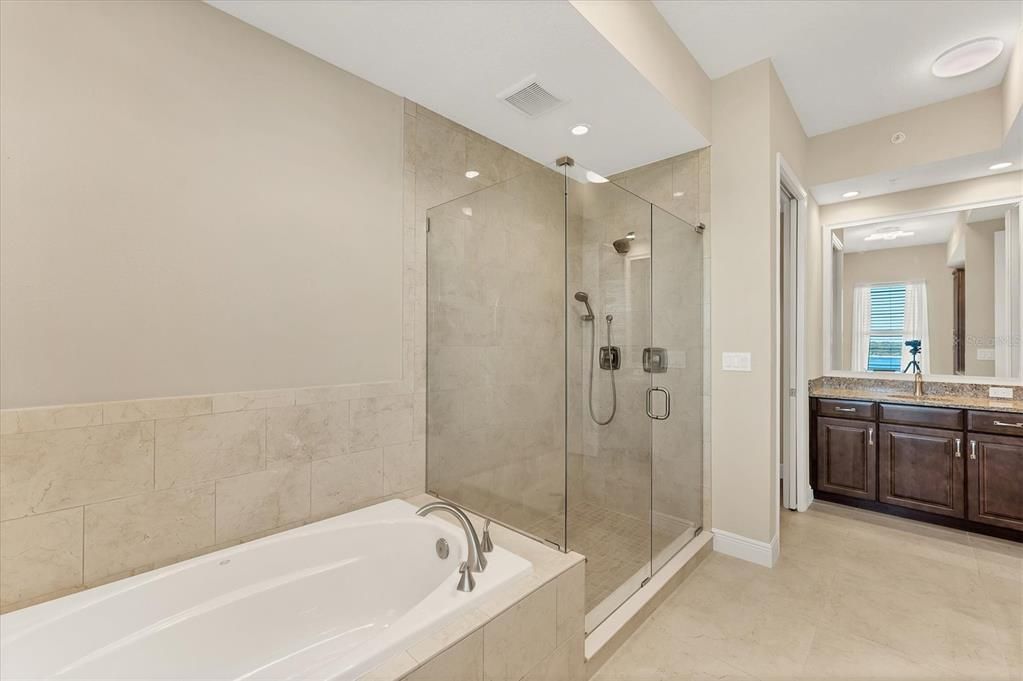 待售: $1,295,000 (3 贝兹, 3 浴室, 2607 平方英尺)