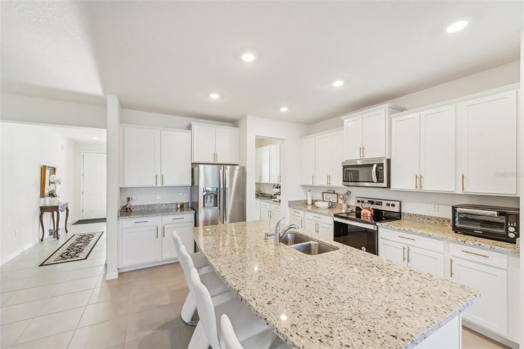 For Sale: $599,500 (4 beds, 3 baths, 3362 Square Feet)