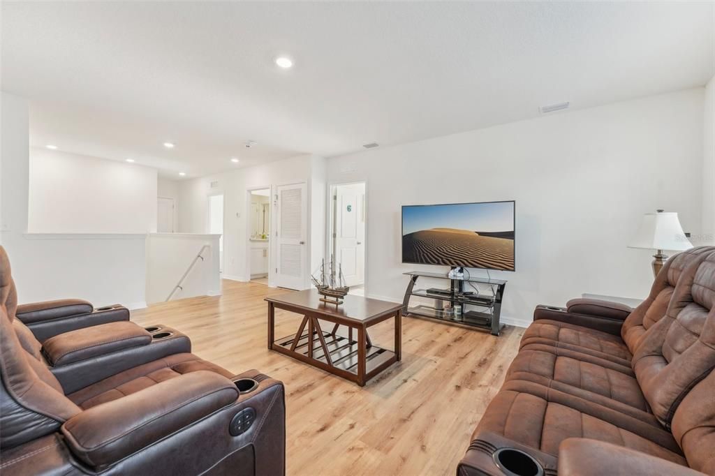 For Sale: $599,500 (4 beds, 3 baths, 3362 Square Feet)