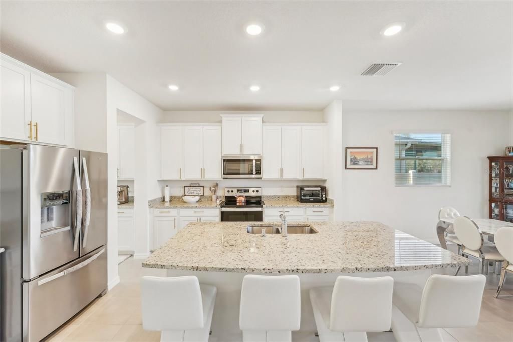 For Sale: $599,500 (4 beds, 3 baths, 3362 Square Feet)