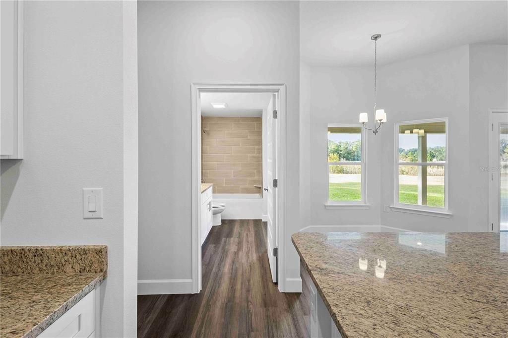 En Venta: $407,650 (4 camas, 3 baños, 2516 Pies cuadrados)