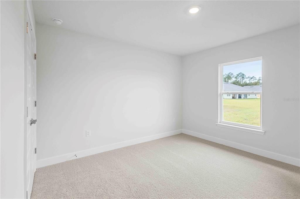 En Venta: $407,650 (4 camas, 3 baños, 2516 Pies cuadrados)