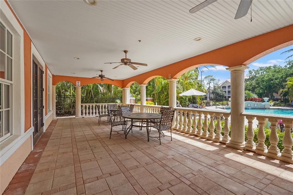 Active With Contract: $179,000 (1 beds, 1 baths, 759 Square Feet)