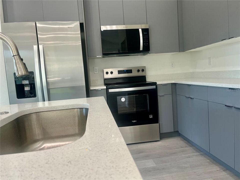 Active With Contract: $358,000 (4 beds, 3 baths, 2013 Square Feet)