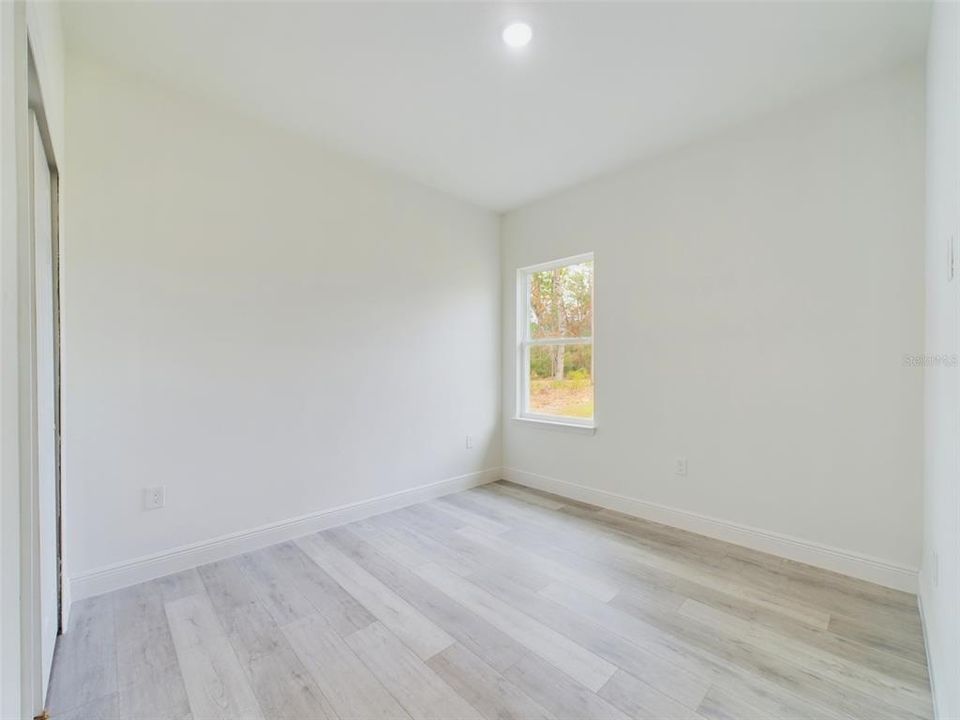 Active With Contract: $358,000 (4 beds, 3 baths, 2013 Square Feet)