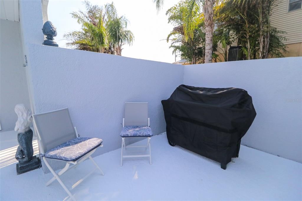 En Venta: $1,249,000 (4 camas, 3 baños, 2372 Pies cuadrados)