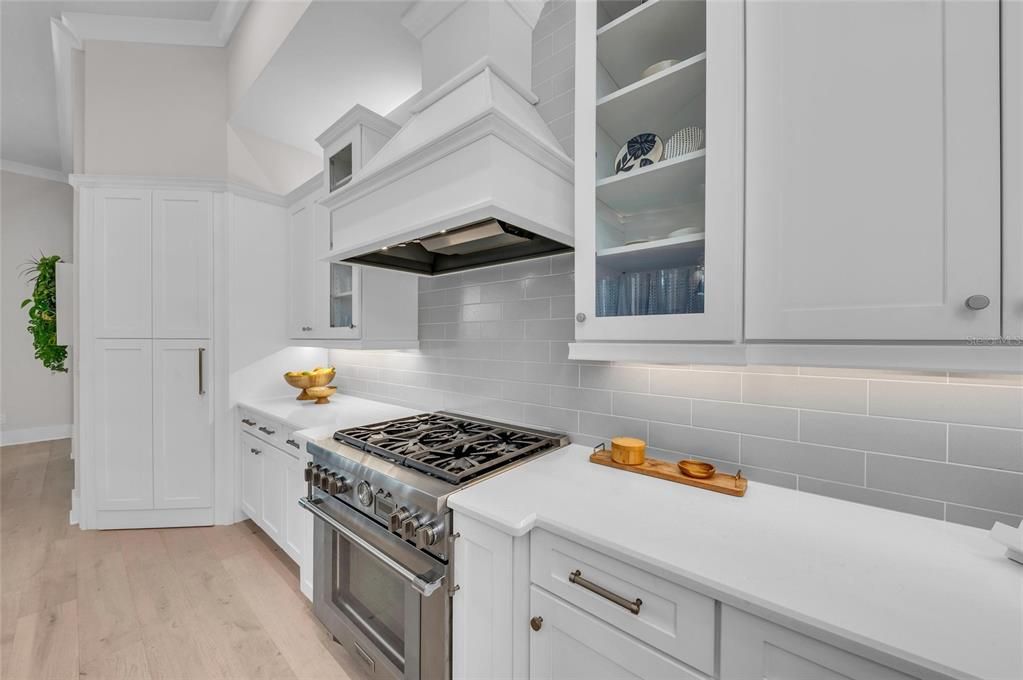 For Sale: $3,250,000 (4 beds, 4 baths, 4152 Square Feet)