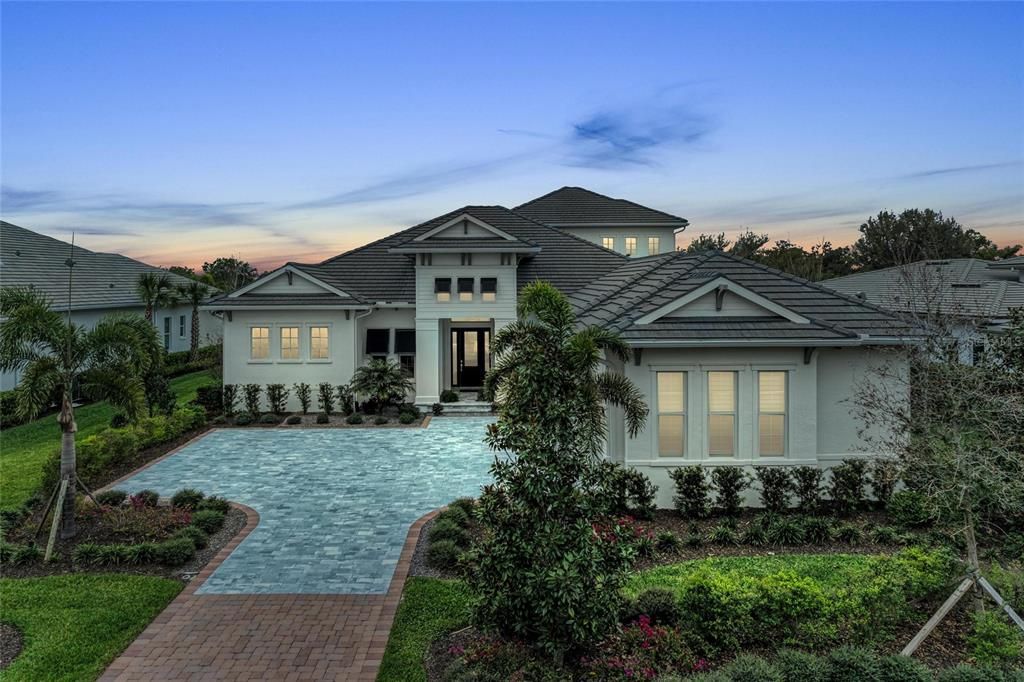 For Sale: $3,250,000 (4 beds, 4 baths, 4152 Square Feet)