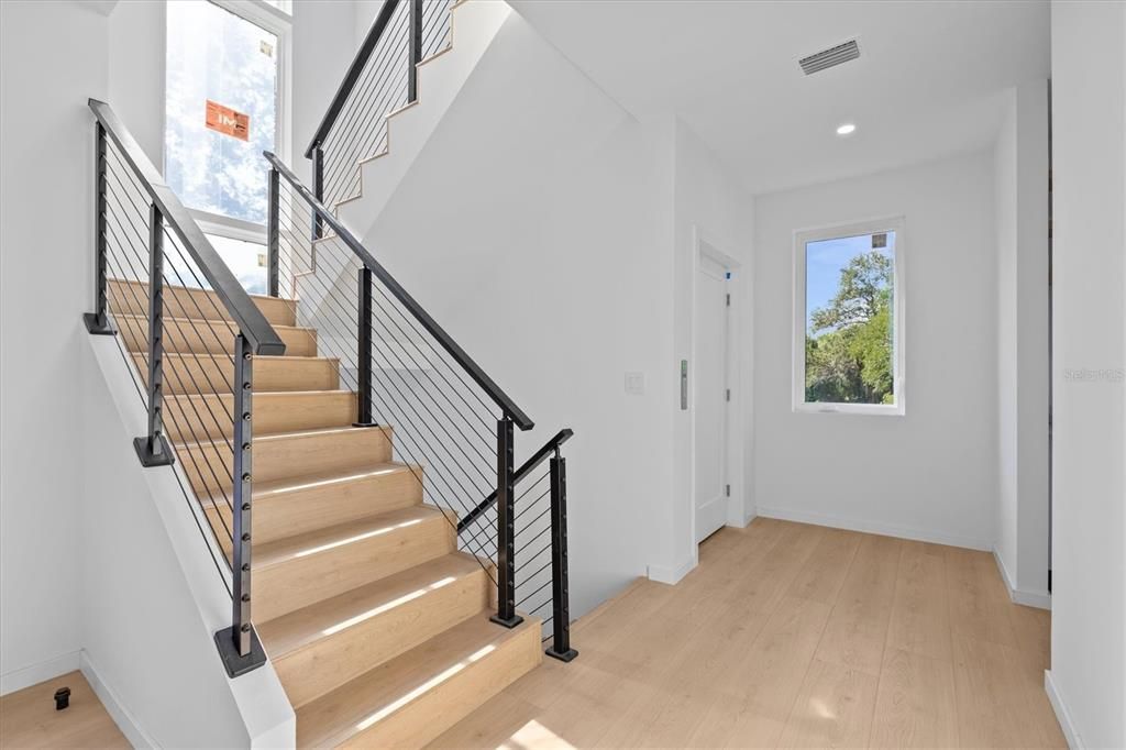 For Sale: $2,325,000 (4 beds, 4 baths, 3410 Square Feet)