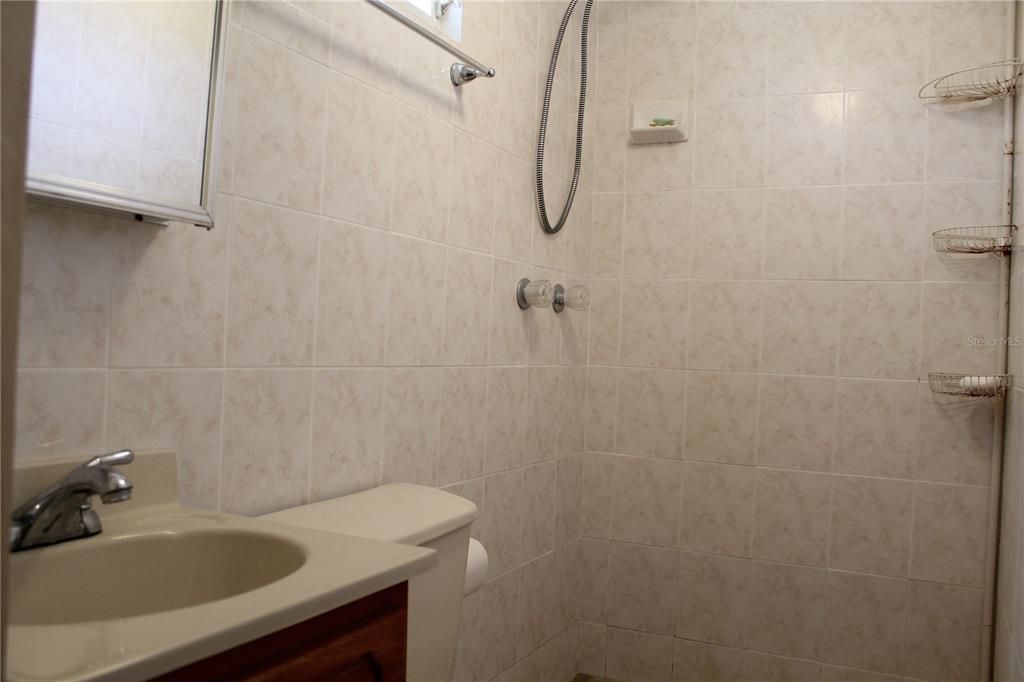 For Sale: $369,000 (3 beds, 2 baths, 1100 Square Feet)