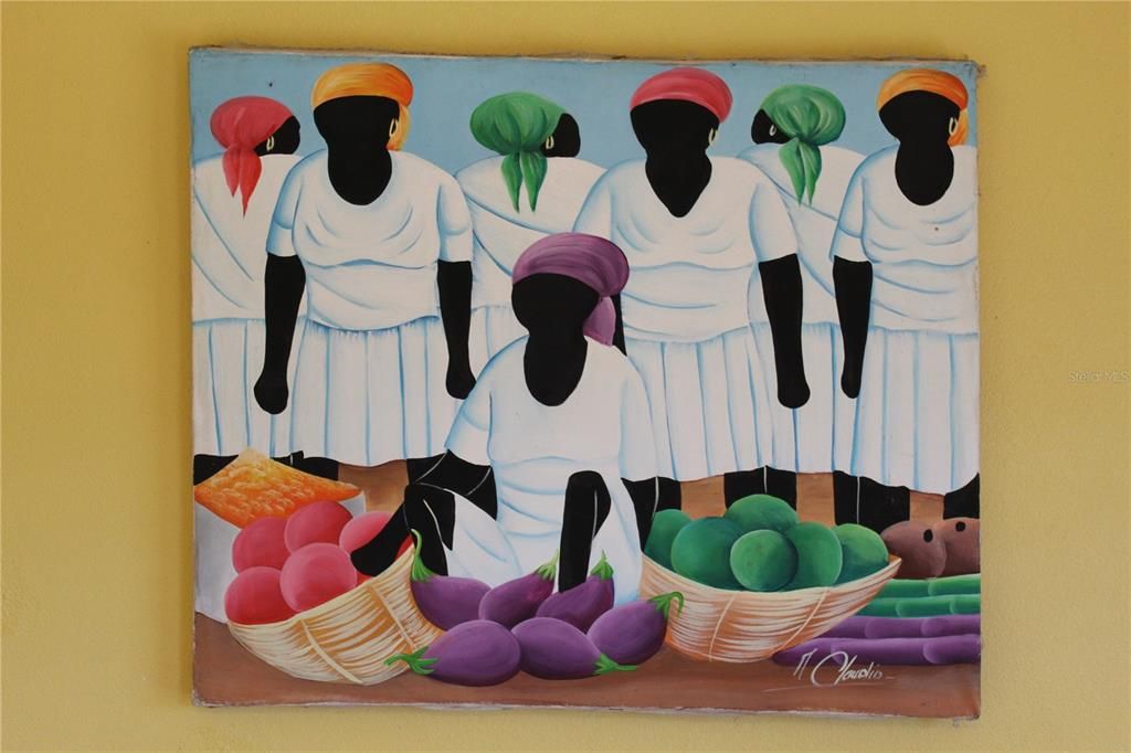 For Sale: $369,000 (3 beds, 2 baths, 1100 Square Feet)