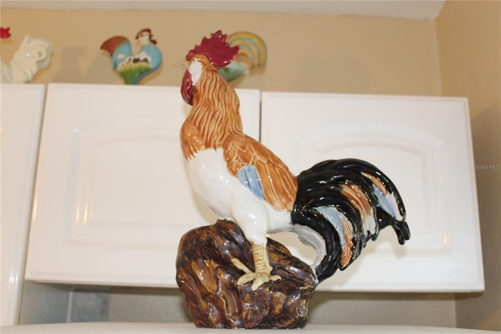 For Sale: $369,000 (3 beds, 2 baths, 1100 Square Feet)