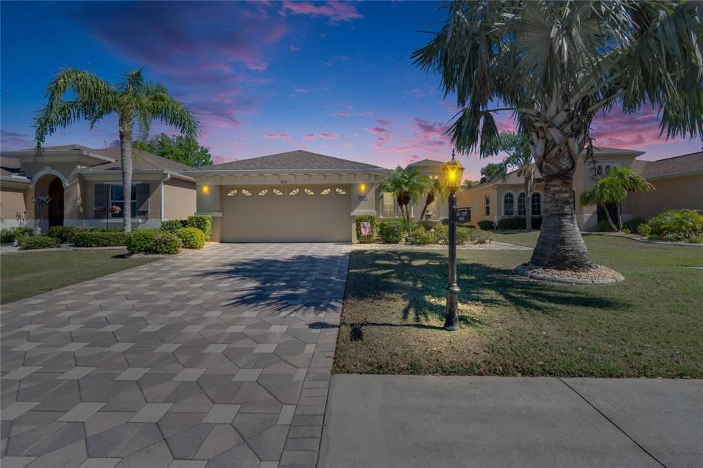 Recently Sold: $329,900 (3 beds, 2 baths, 1503 Square Feet)