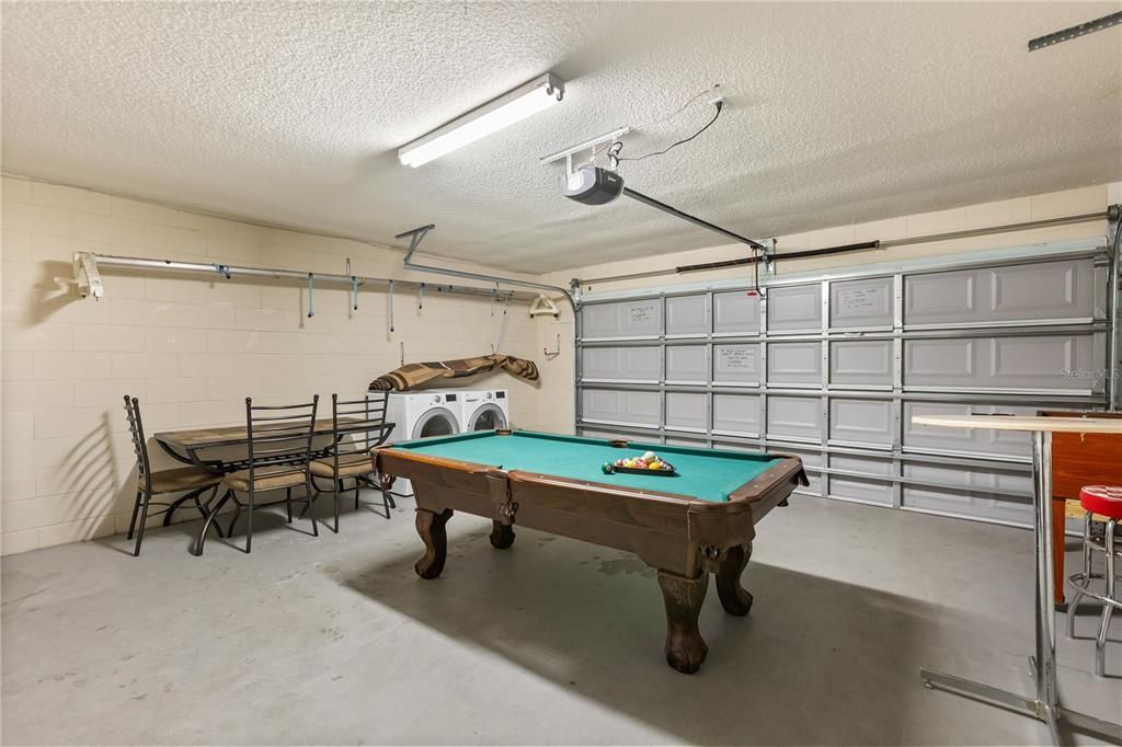 Active With Contract: $2,950 (4 beds, 2 baths, 1874 Square Feet)