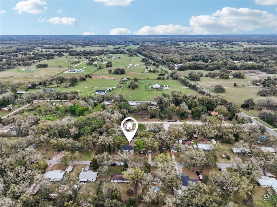 Recently Sold: $325,000 (4 beds, 2 baths, 1404 Square Feet)