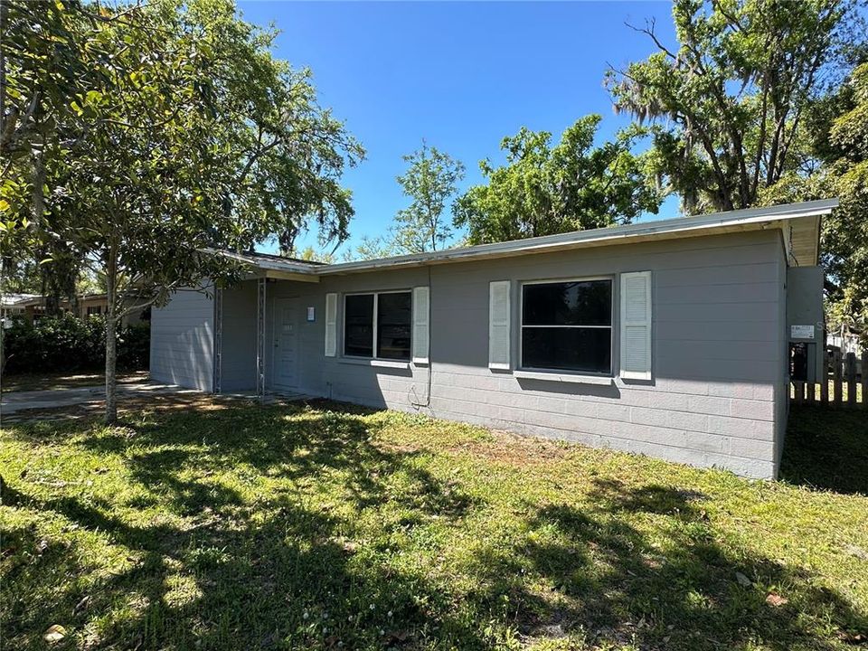 Recently Sold: $209,900 (3 beds, 1 baths, 1104 Square Feet)