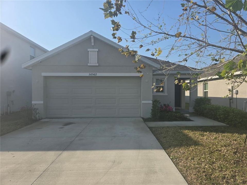 待售: $305,000 (3 贝兹, 2 浴室, 1516 平方英尺)