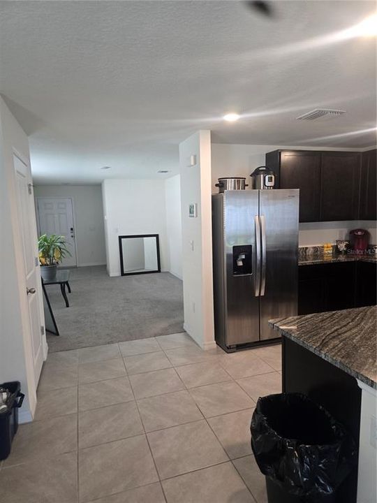 待售: $305,000 (3 贝兹, 2 浴室, 1516 平方英尺)