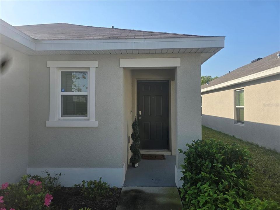 待售: $305,000 (3 贝兹, 2 浴室, 1516 平方英尺)