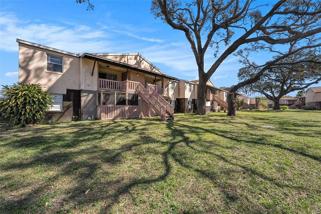 На продажу: $120,000 (2 спален, 2 ванн, 940 Квадратных фут)