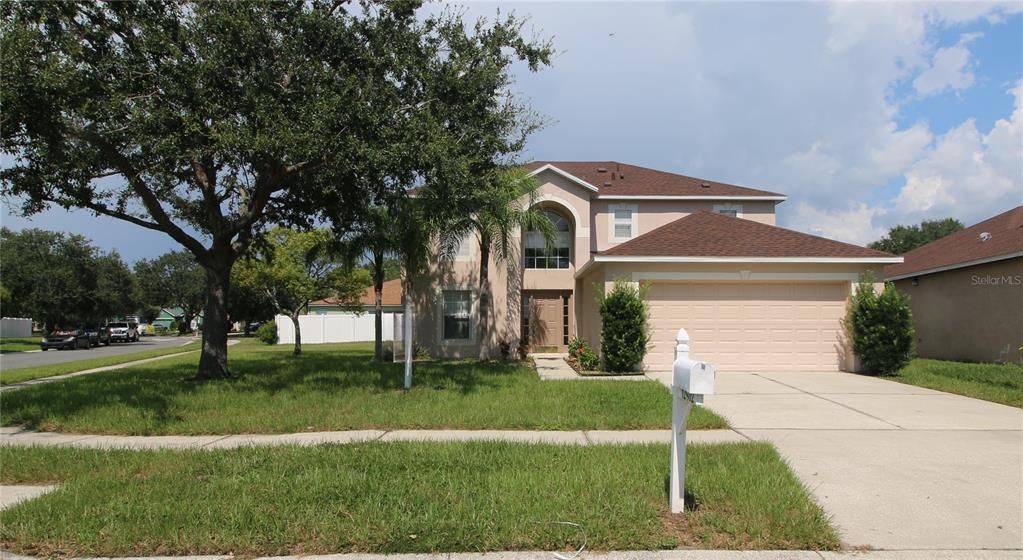 For Sale: $384,950 (4 beds, 2 baths, 2215 Square Feet)