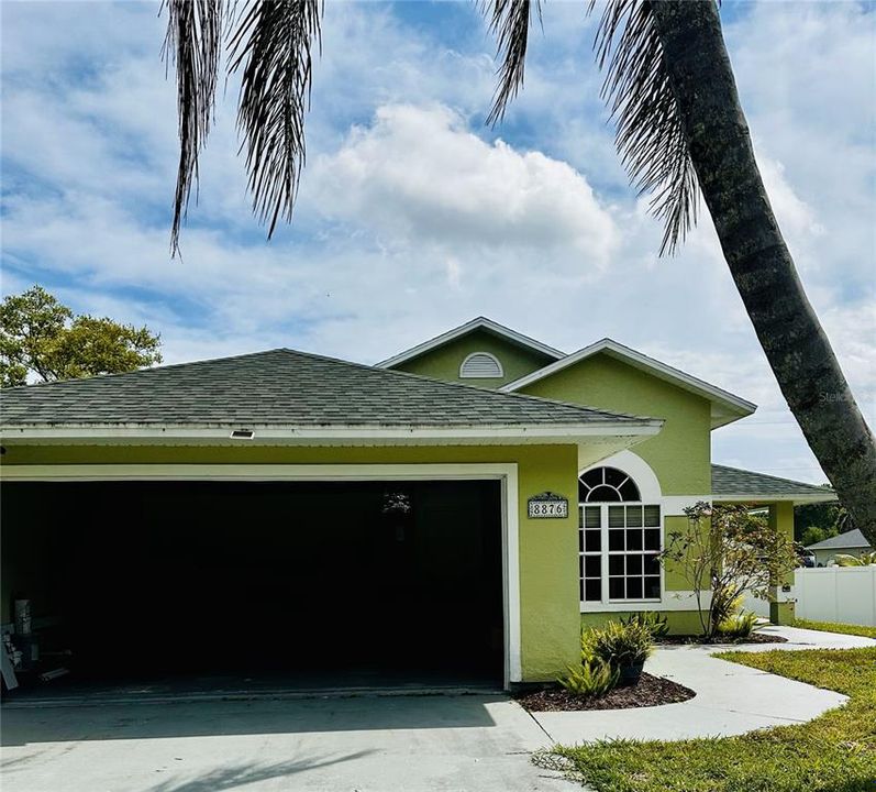 最近售出: $320,000 (3 贝兹, 2 浴室, 1548 平方英尺)