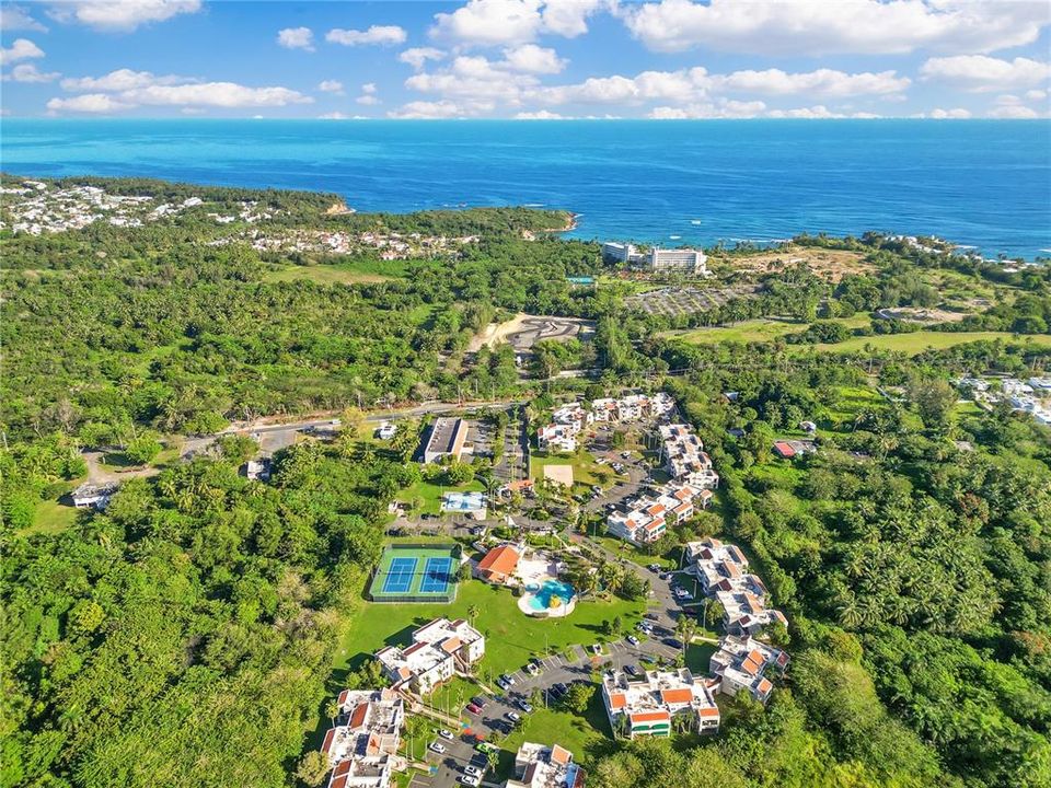 For Sale: $385,000 (3 beds, 2 baths, 1800 Square Feet)