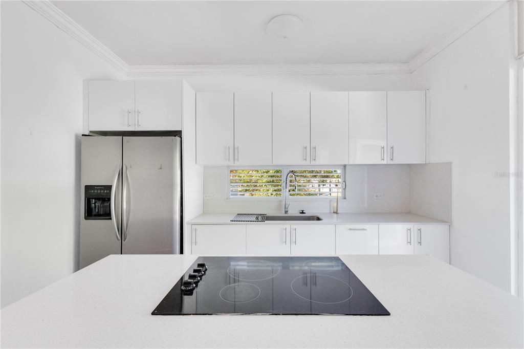 For Sale: $385,000 (3 beds, 2 baths, 1800 Square Feet)